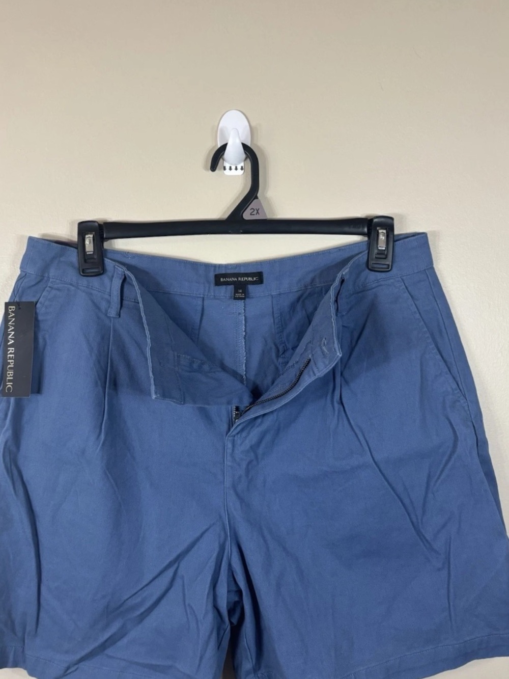 Banana Republic Women's Slate Blue Flat-Front Shorts